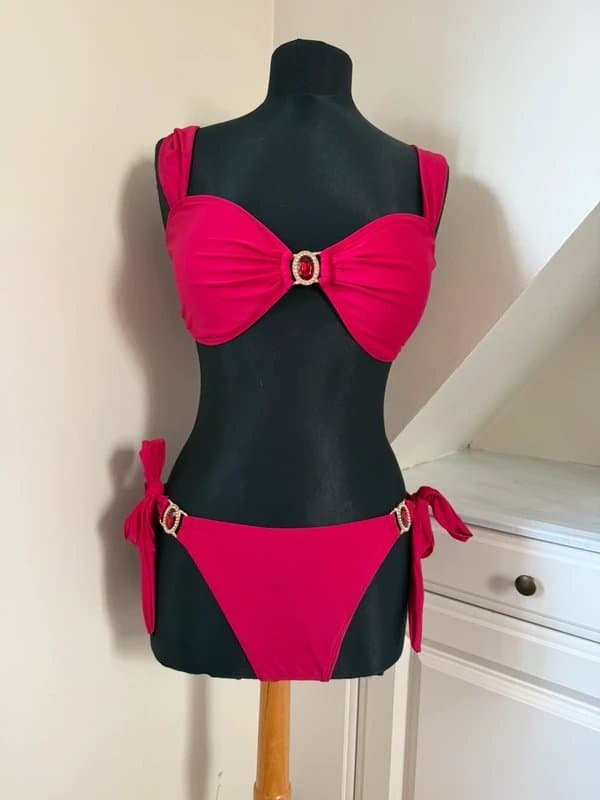 Moda Minx Moda Minx Cherry Red Pink Amour Crystal Padded Bikini Tie Size L size 12-14