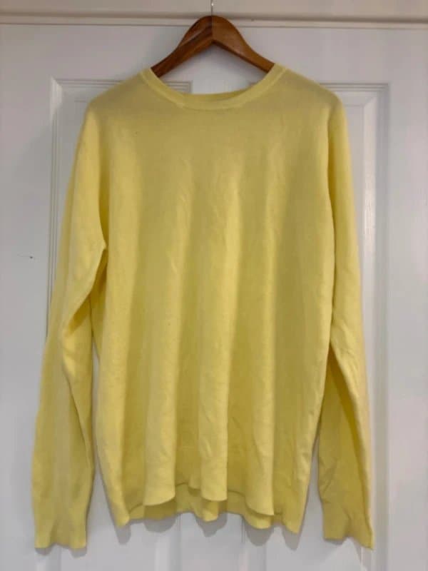 George Men's sweater