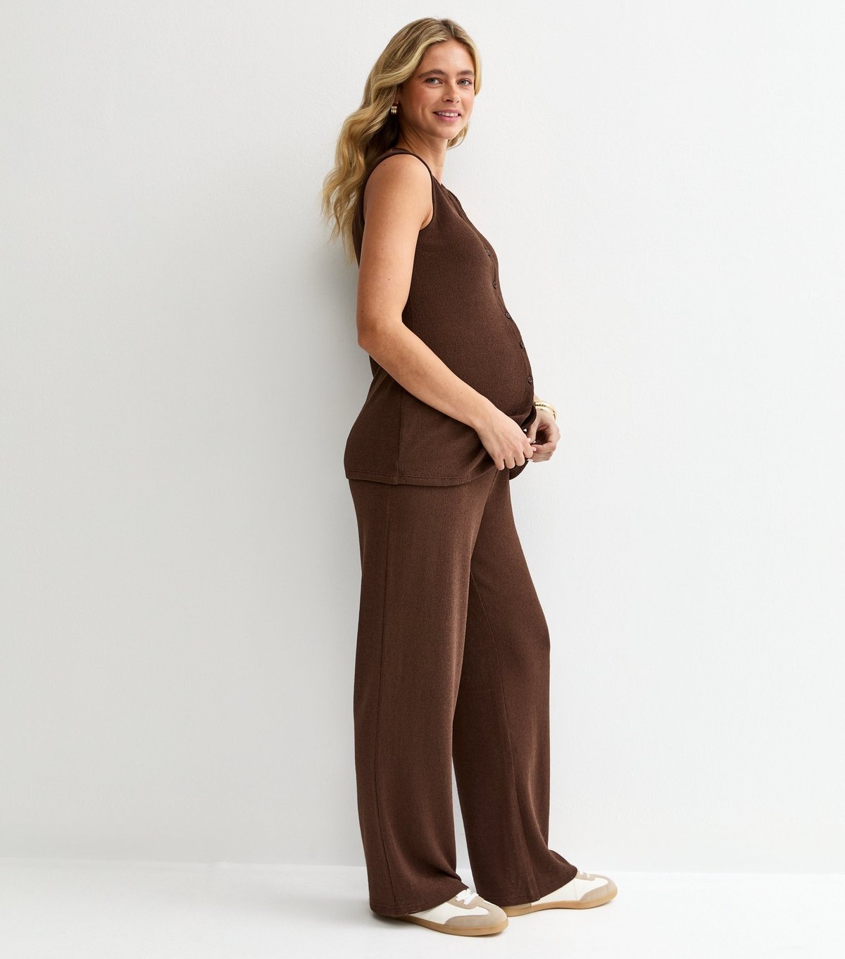 New Look Women's Maternity Brown Textured Button Waistcoat New Look - 4