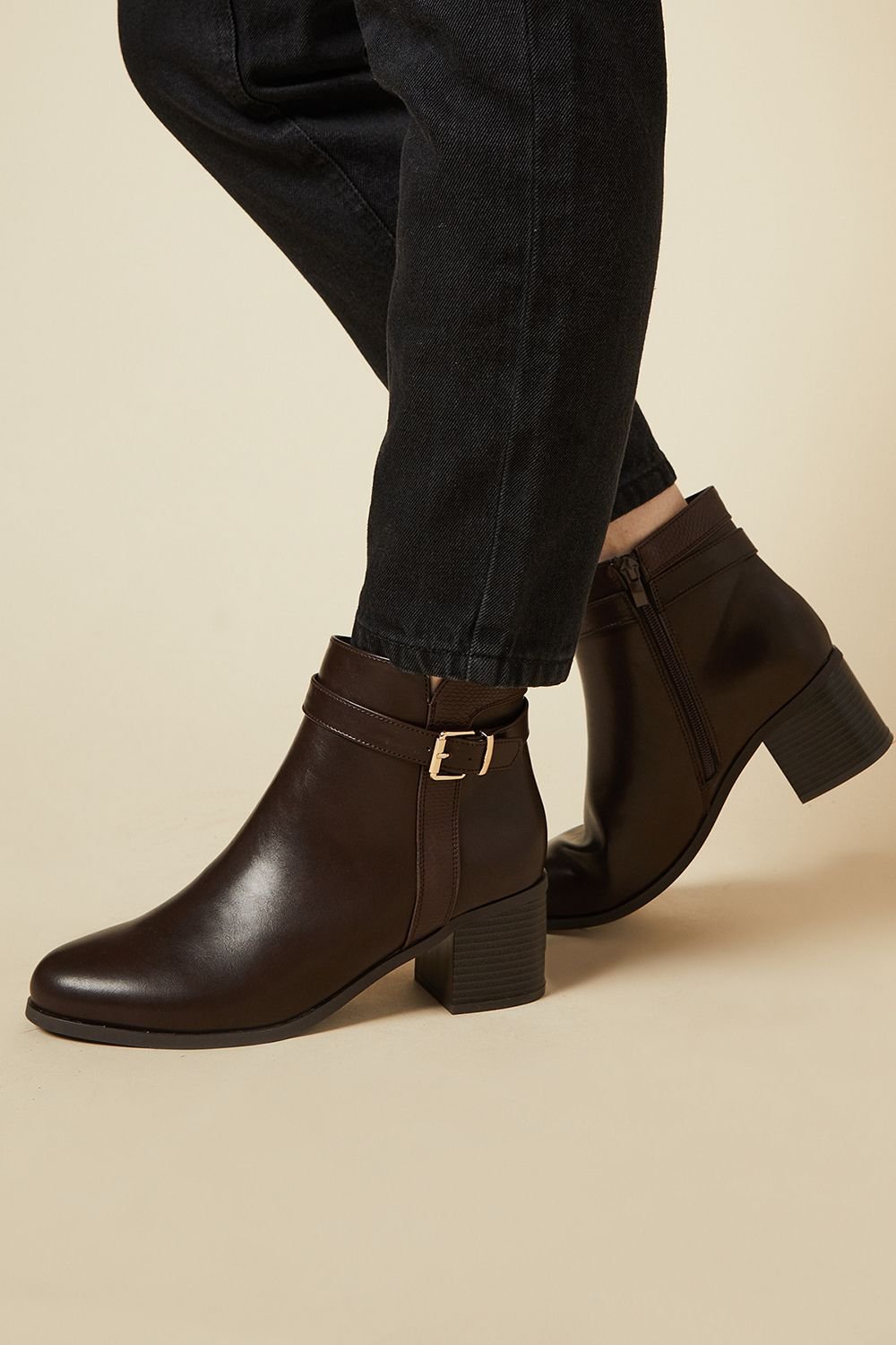 Good For the Sole Good For the Sole Women's : Wide Fit Moira Material Mix Medium Block Heel Ankle Boots in Brown - 3