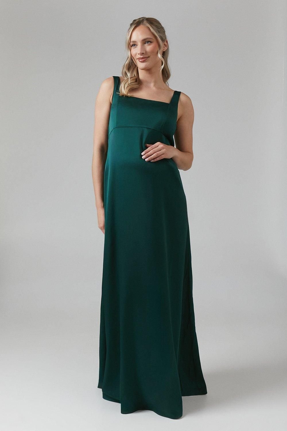 Coast Coast Women's Maternity Square Neck Satin Bridesmaid Maxi Dress in Emerald - 2