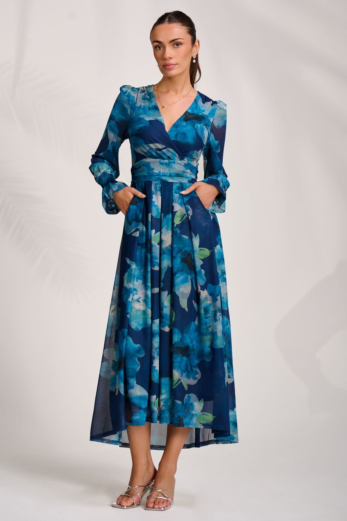 Jolie Moi Blue Floral V-Neck Long Sleeve Maxi Dress
