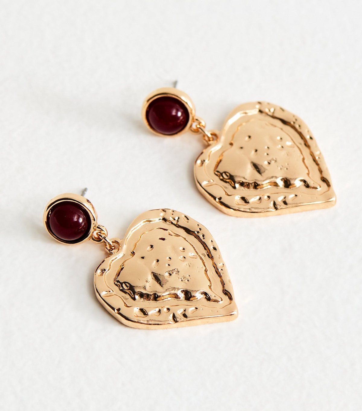 New Look Gold Tone Beaten Heart Burgundy Drop Earrings New Look - 3