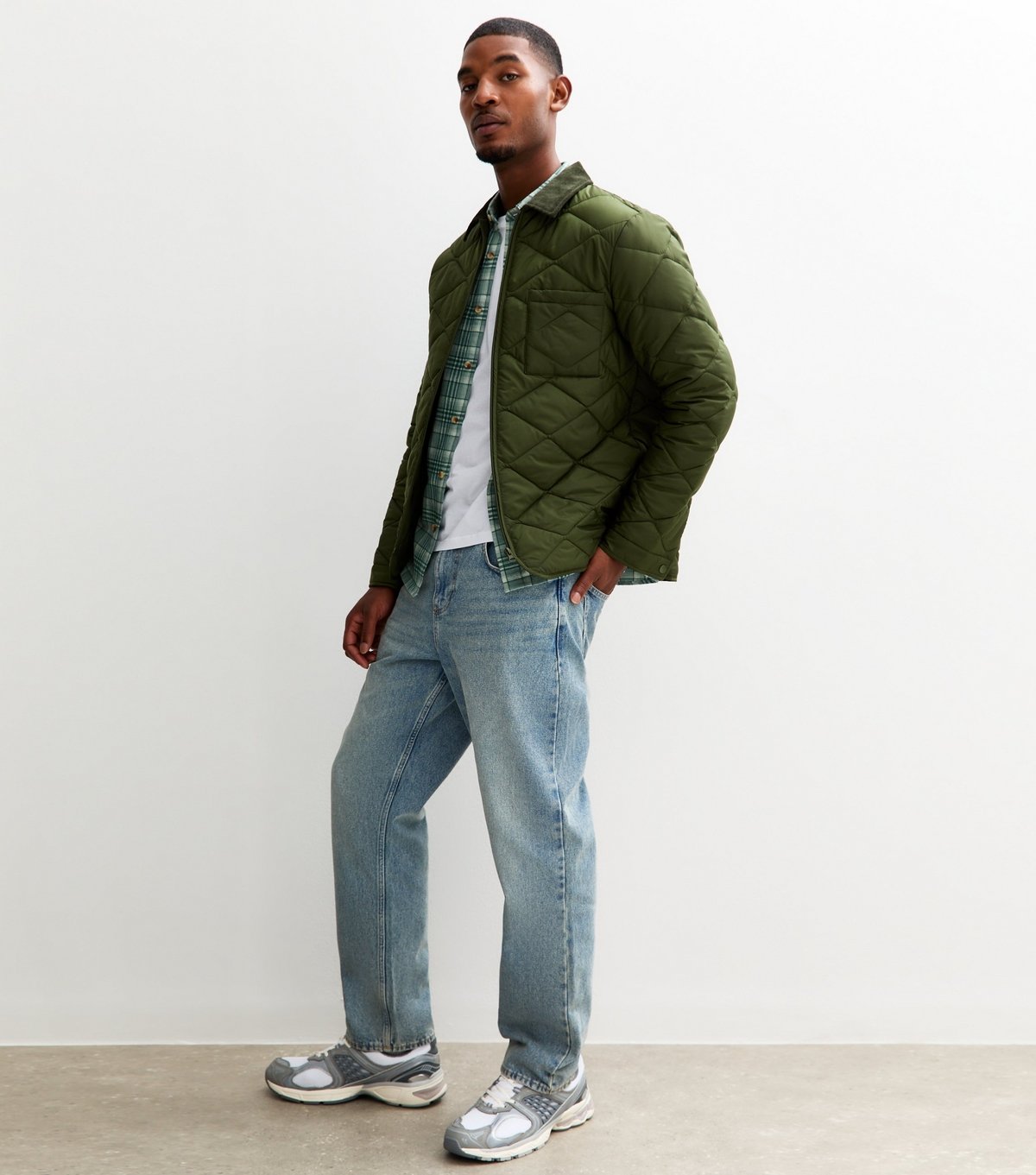 New Look Men's Green Regular Fit Corduroy Collar Quilted Jacket New Look - 3