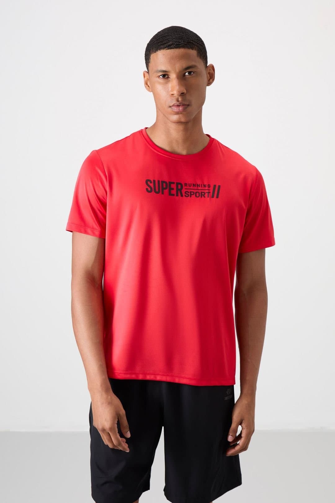 Tommy Life Tommy Life Men's Printed Crew Neck Short-Sleeve T-Shirt in Red