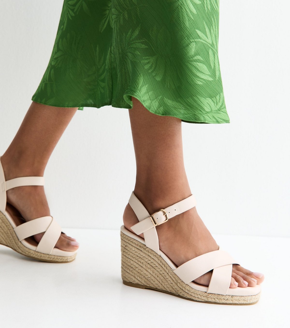 New Look Women's Extra Wide Fit Off White Faux Leather Cross Strap Wedges Vegan New Look - 2