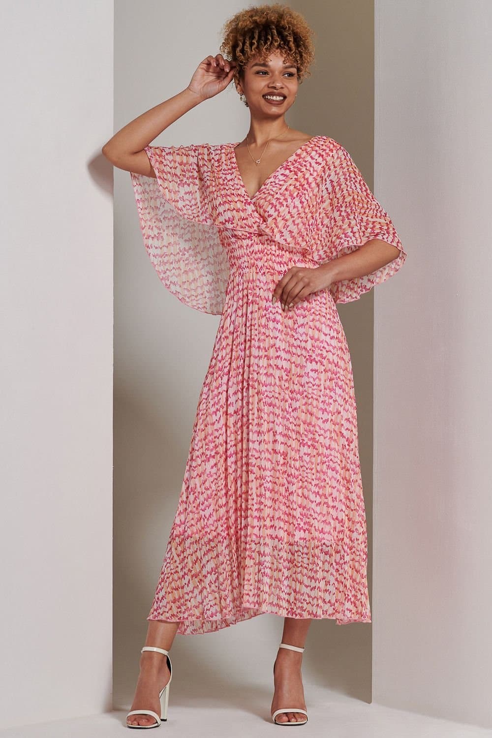 Jolie Moi Jolie Moi Women's Kyra Pleated Chiffon Maxi Dress in Light Pink