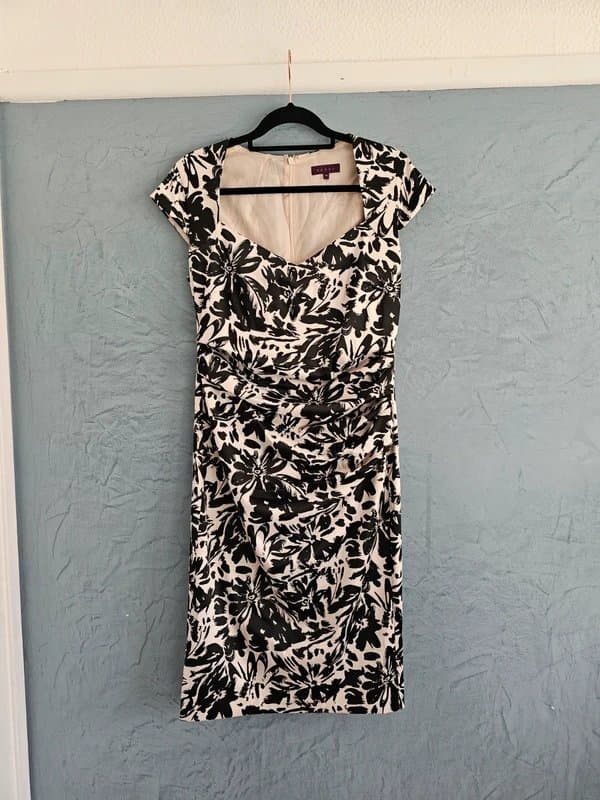 Debut Debut occasion ruched cap sleeves dress