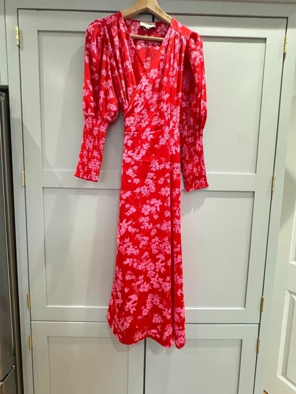 Never Fully Dressed Never Fully Dressed Wrap Around dress size 8