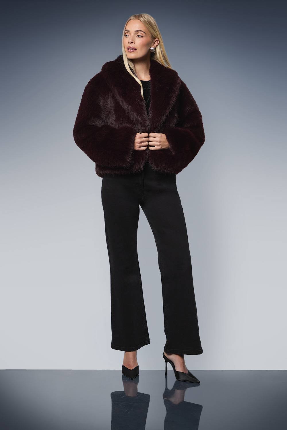 Wallis Wallis Women's Petite Faux Fur Edge to Edge Jacket in Berry - 2