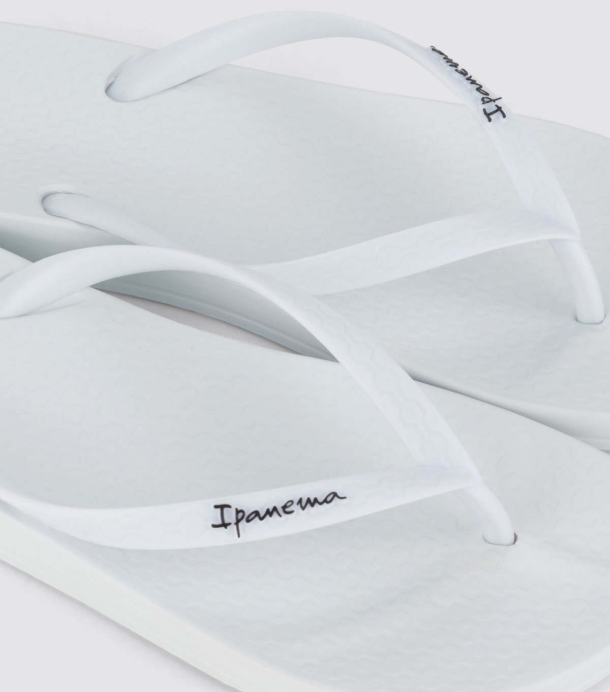 Ipanema Women's White Anatomic Lolita Flip Flops Ipanema New Look - 3