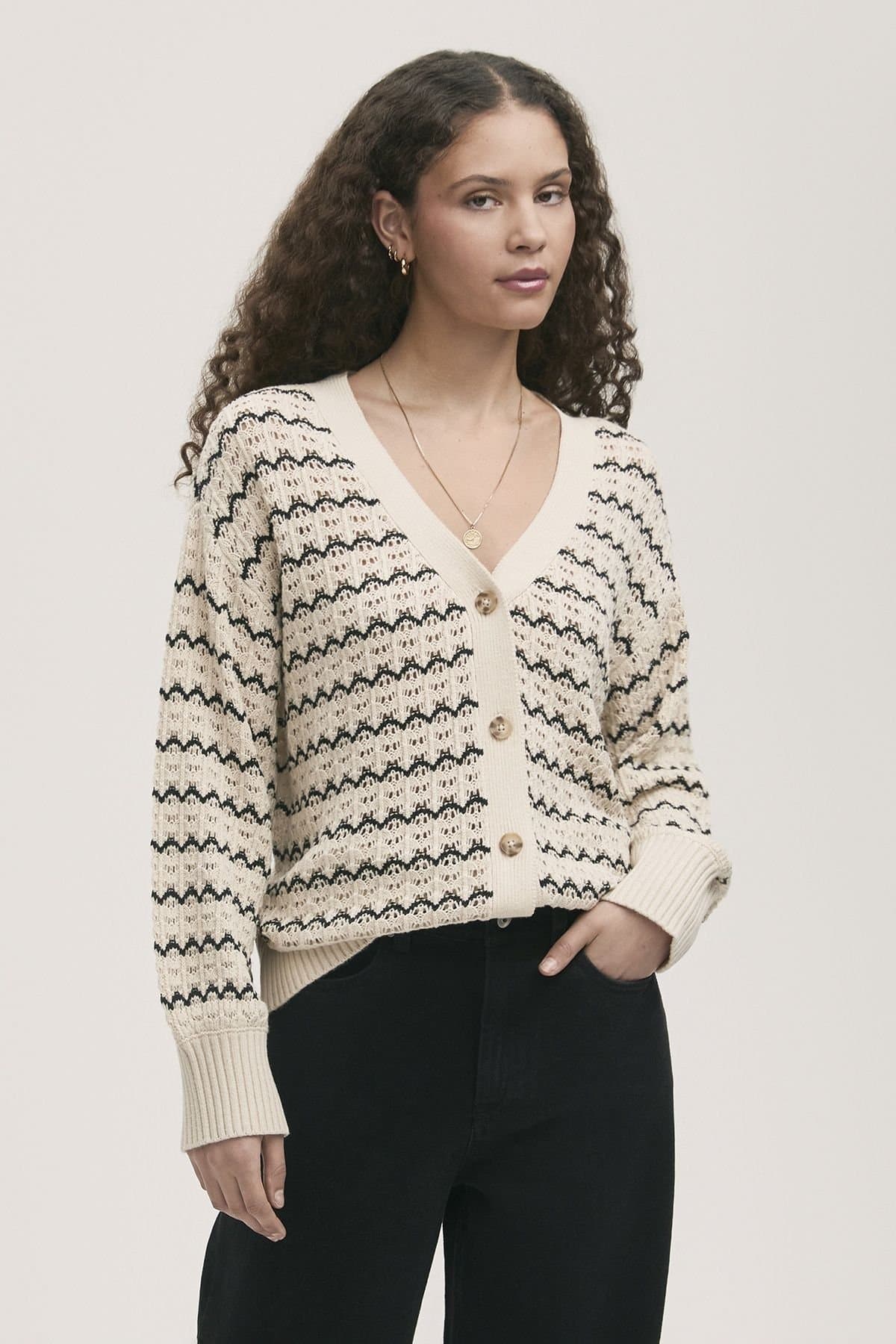 Finery London Finery London Women's Alena V-Neck Crochet Cardigan in Warm White