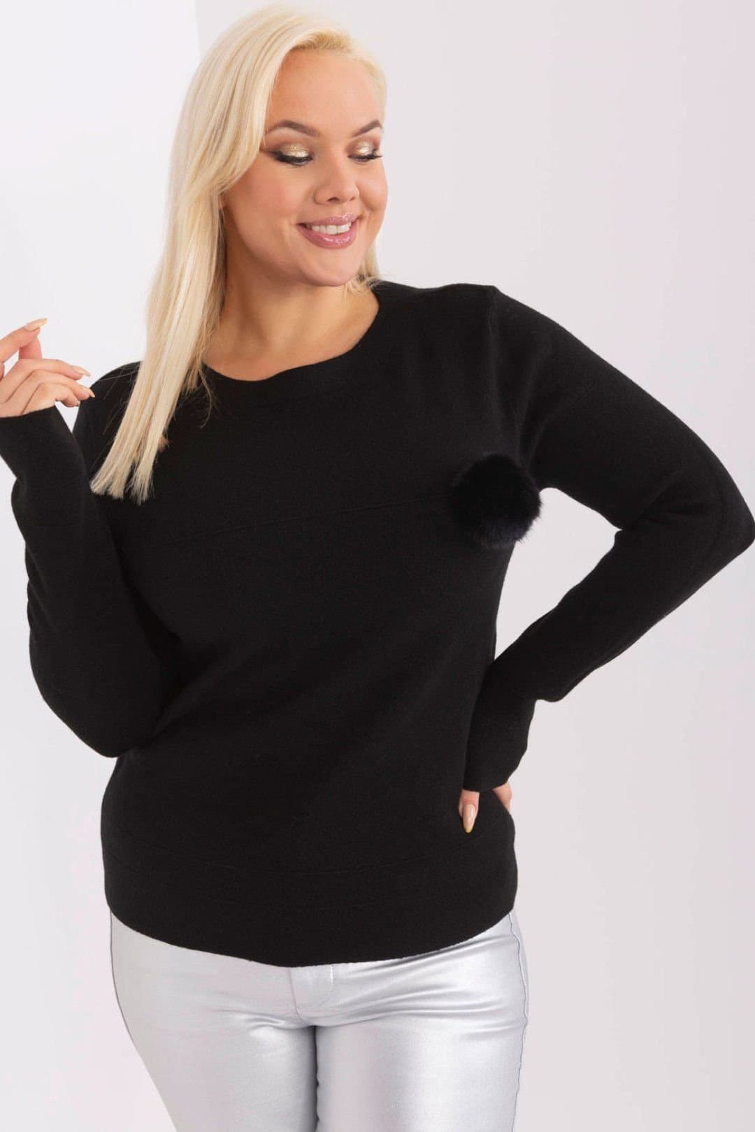 Love Lace Love Lace Women's Plus Size Viscose Sweater Pom Pom Round Neck in Black