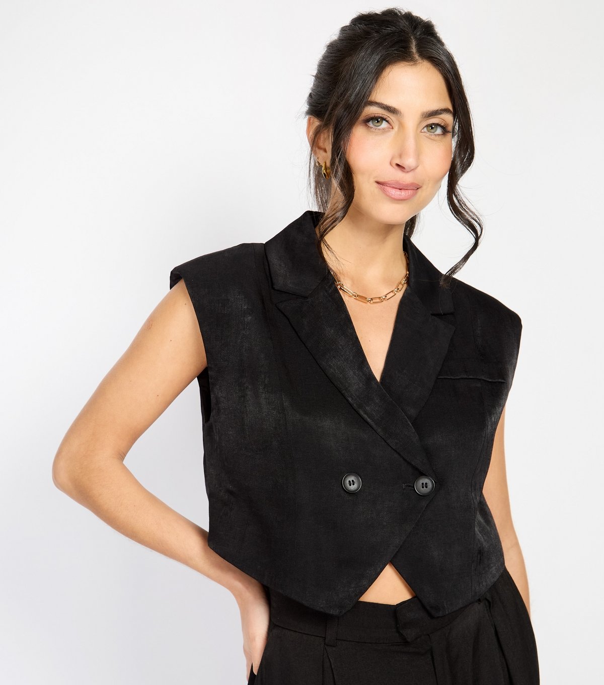 Little Mistress Women's Black Satin Cropped Waistcoat Little Mistress New Look - 2