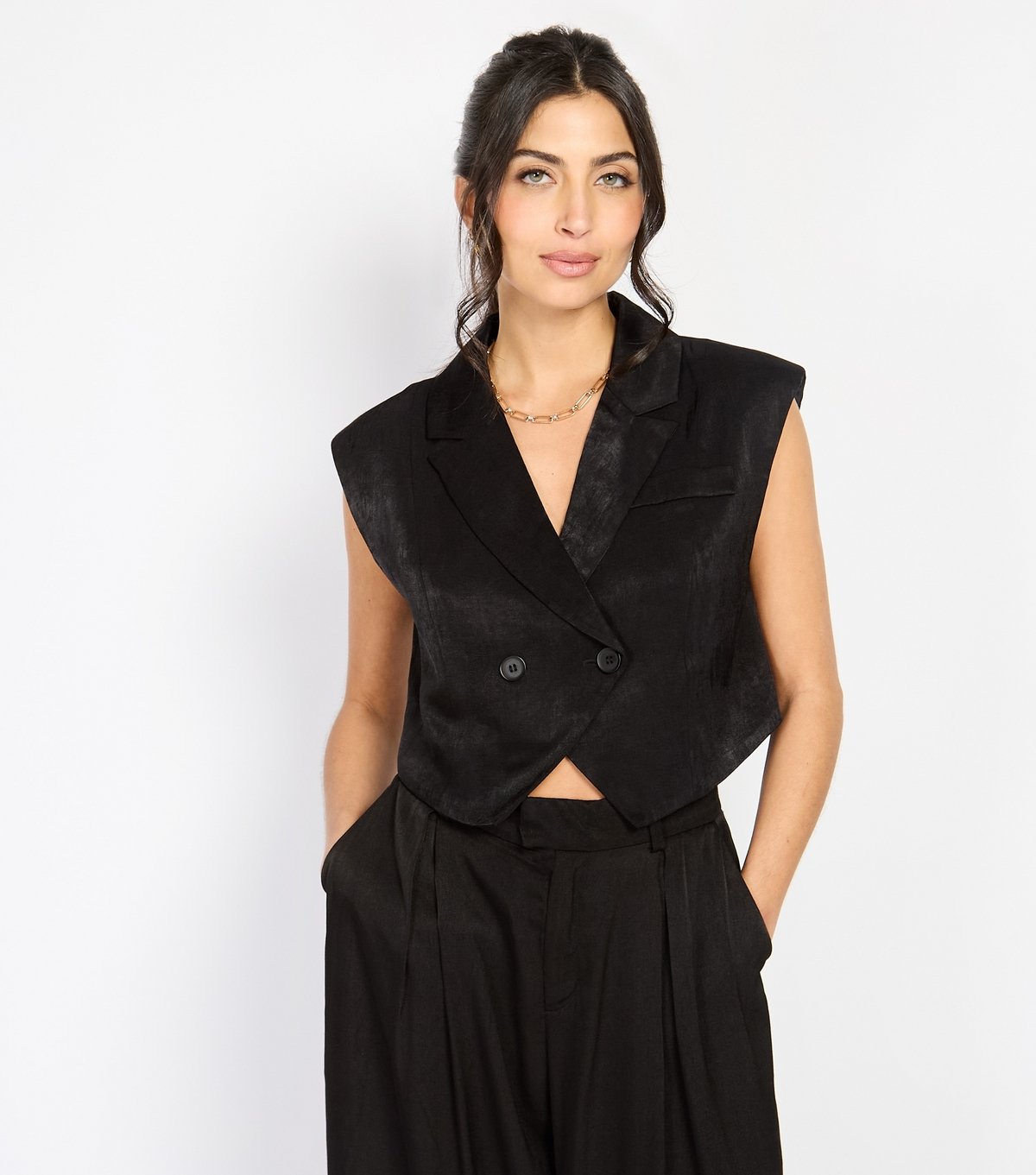Little Mistress Women's Black Satin Cropped Waistcoat Little Mistress New Look - 4