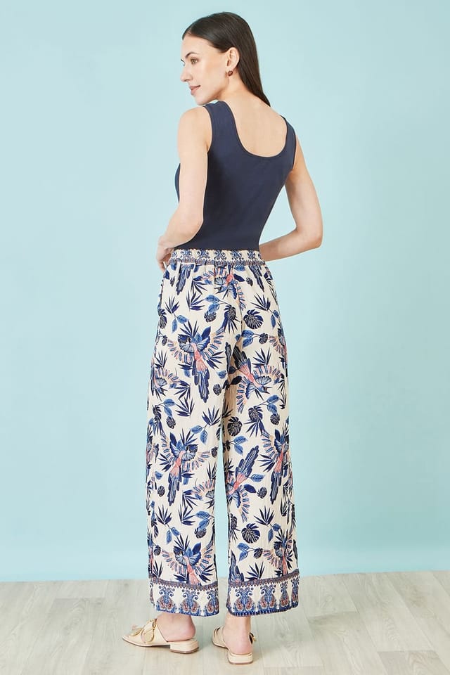 Yumi Yumi Women's Blue Viscose Bird Print Wide Leg Trouser in Cream - 3
