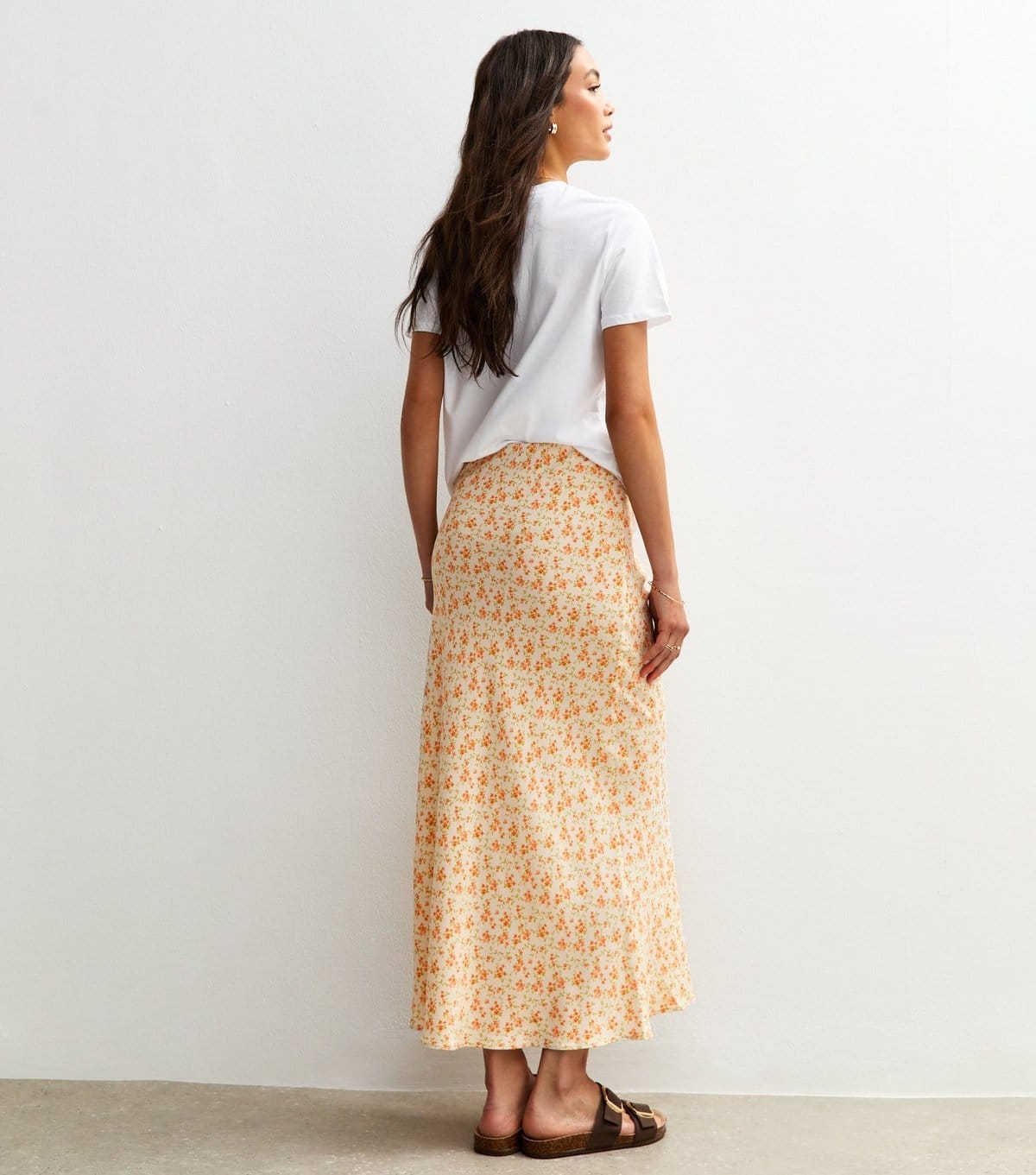 New Look Women's White Floral Print Bias Cut Midi Skirt New Look - 4