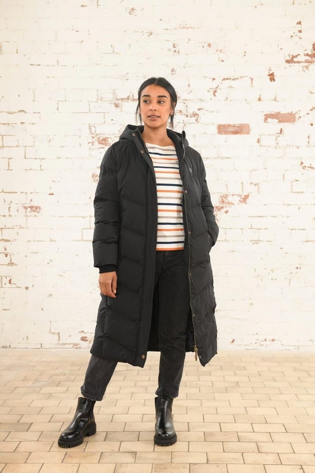 Lighthouse Clothing Lighthouse Clothing Women's Savannah Coat in Jet Black - 2