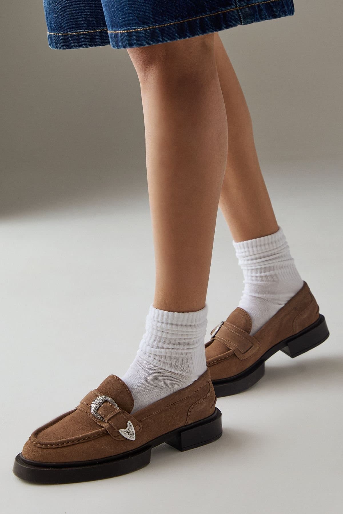 Faith Faith Women's : Betsy Suede Western Buckle Chunky Loafers in Taupe