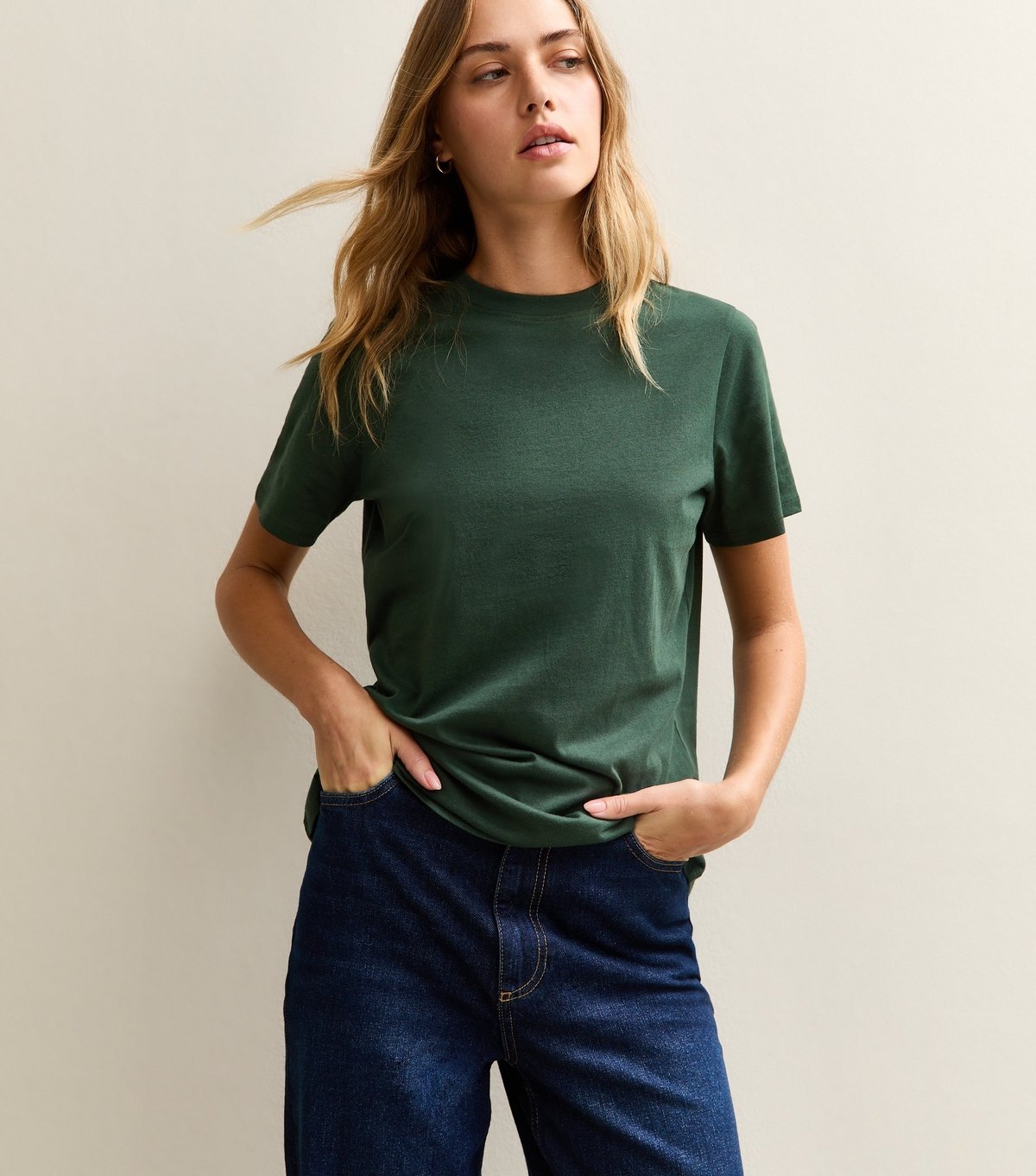 New Look Women's Dark Green Relaxed Jersey T-Shirt New Look - 2