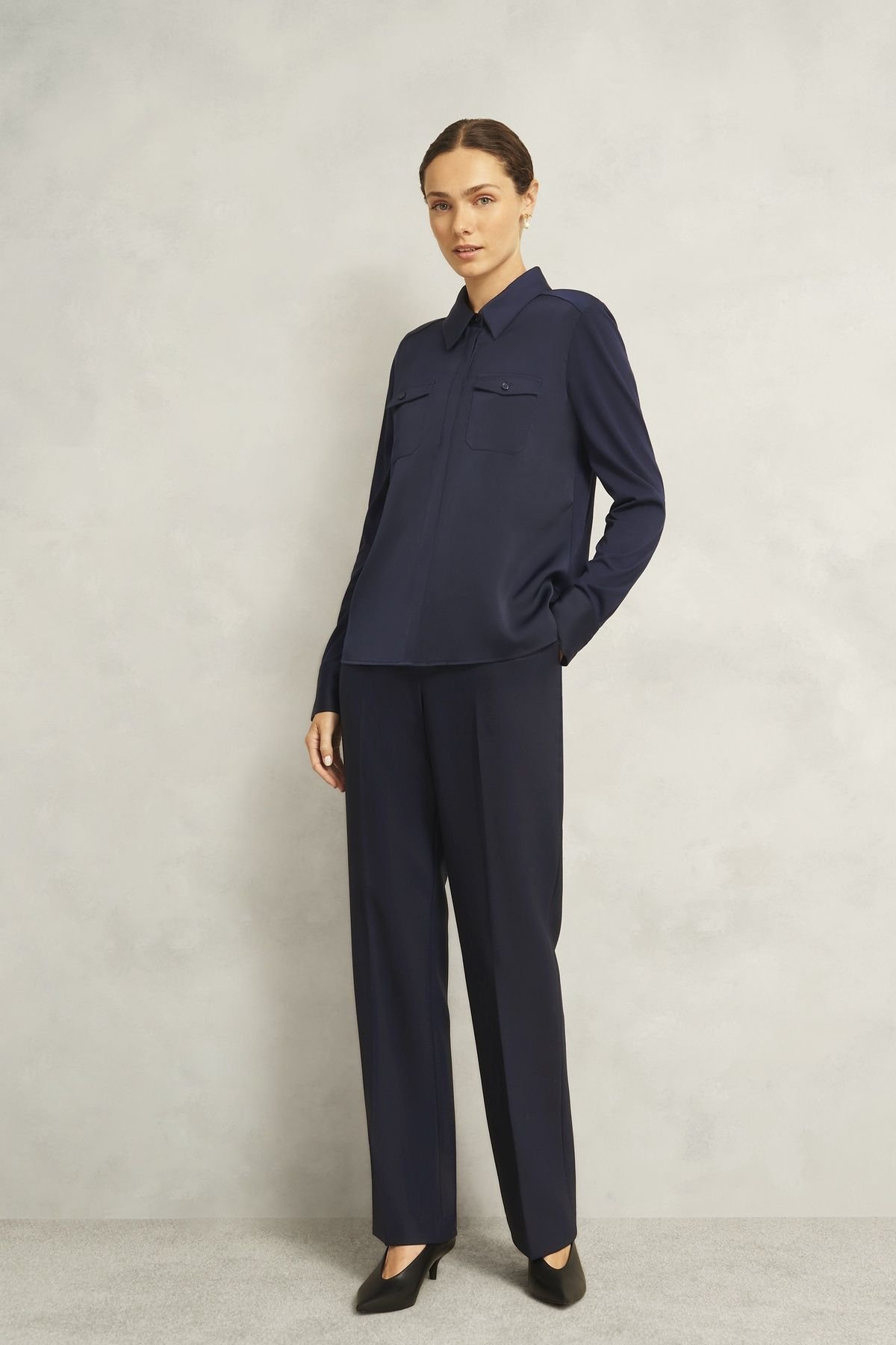 Hobbs London Hobbs London Women's Evianna Shirt in Dark Navy - 3