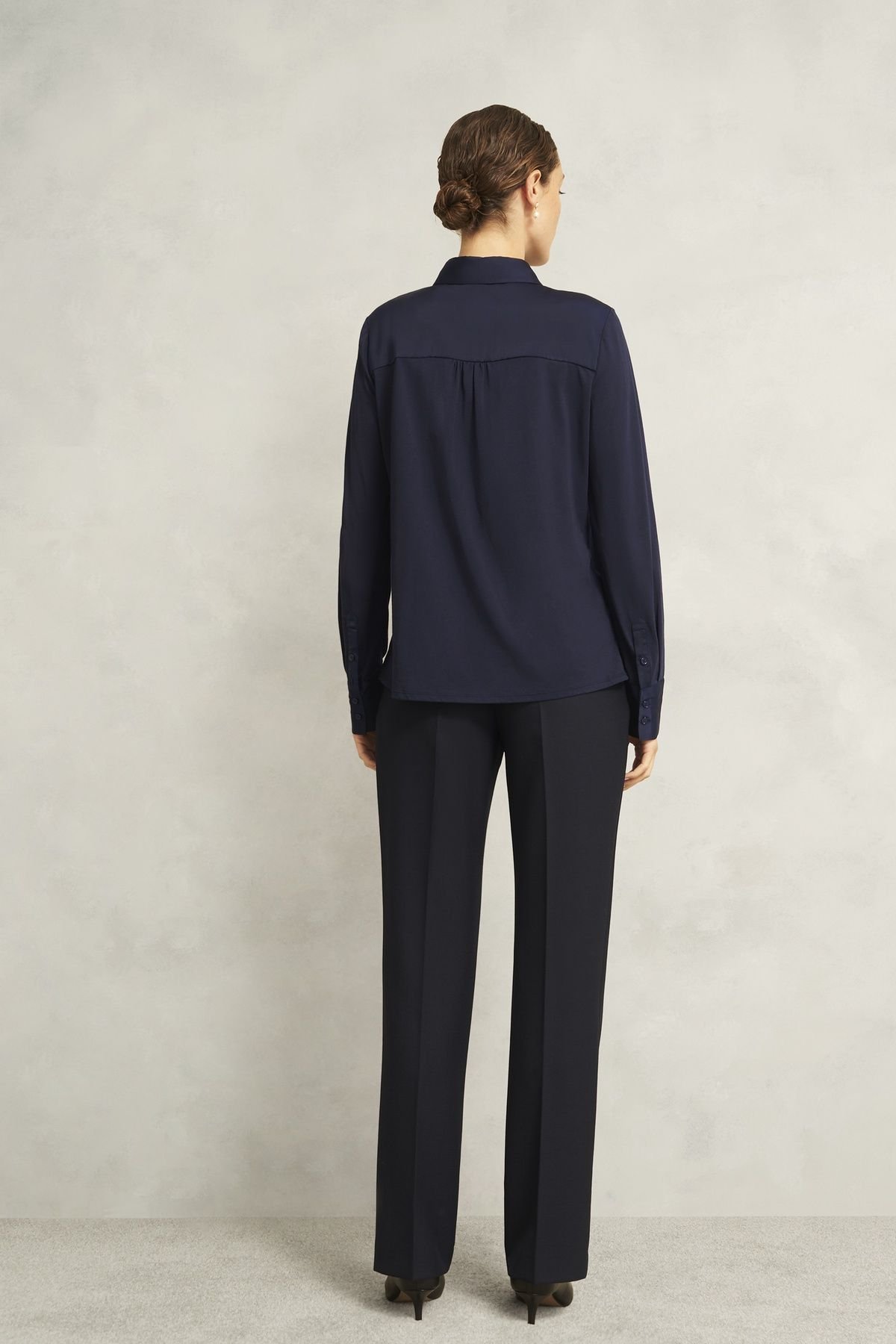 Hobbs London Hobbs London Women's Evianna Shirt in Dark Navy - 4