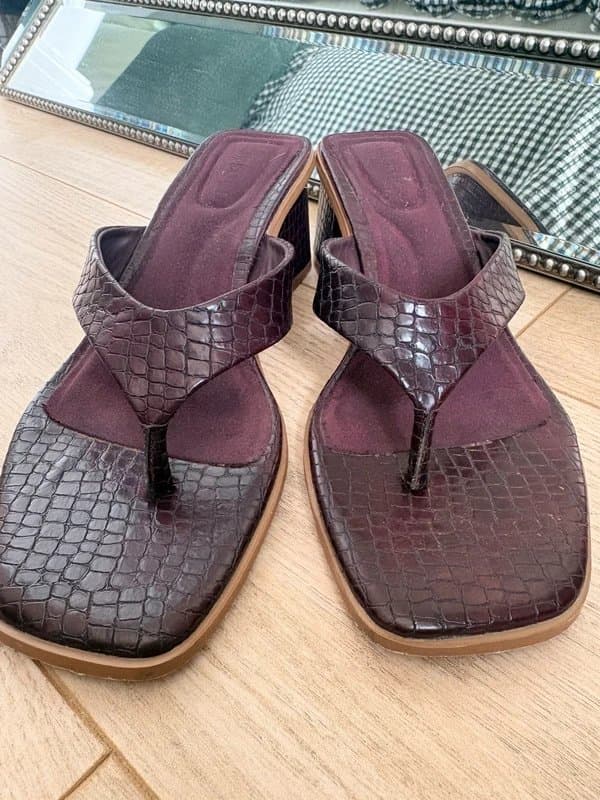 Monsoon Monsoon Tilly Croc Effect Block Heel Mules – Burgundy – UK 5