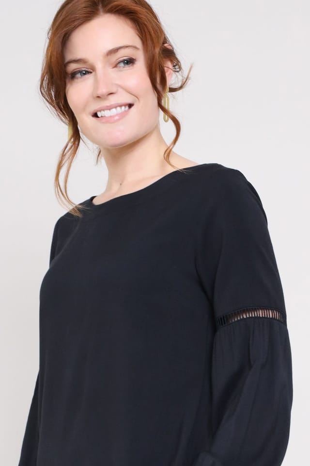 Nomads Clothing Nomads Clothing Women's Gathered Sleeve Tunic Dress in Dark Grey - 2