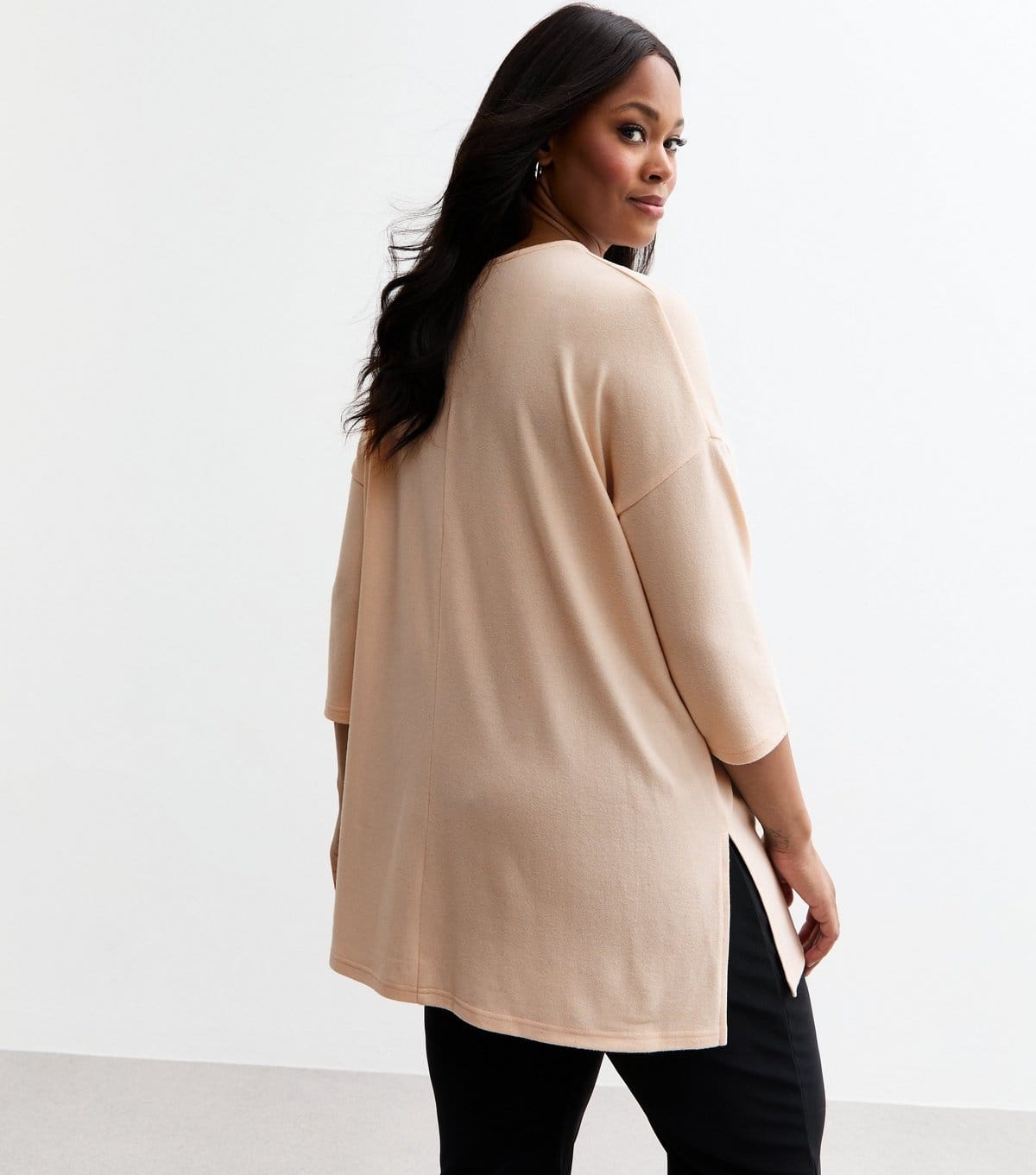 New Look Women's Plus Size Cream Soft Touch Slit Hem Top Curves New Look - 4