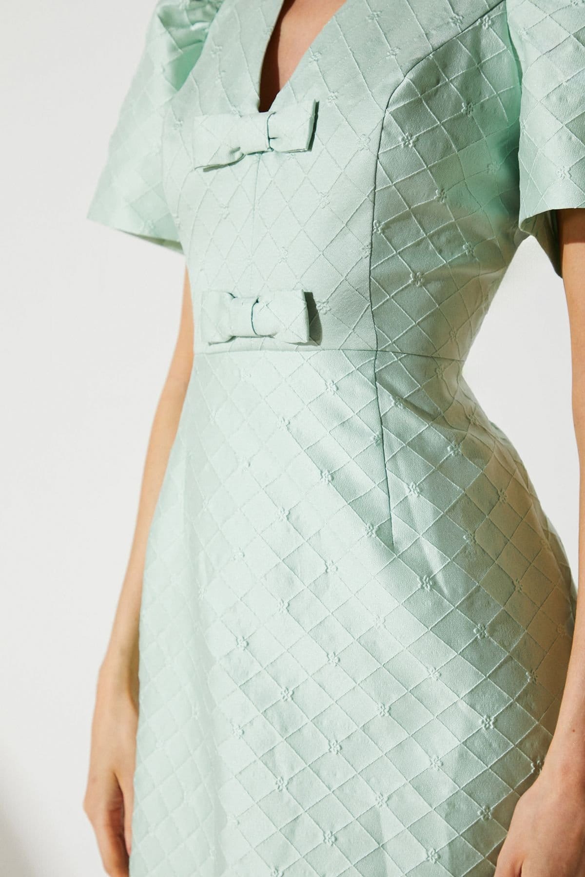 Coast Coast Women's Jacquard Bow Mini Dress in Mint - 4