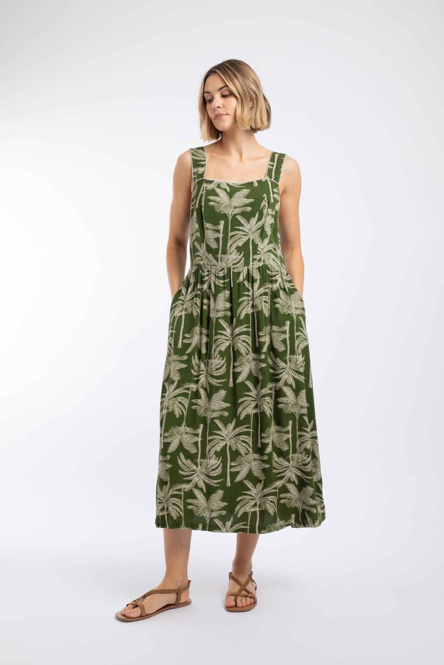 Weird Fish Weird Fish Women's Tatum Printed Square Neck Midi Dress in Olive - 4
