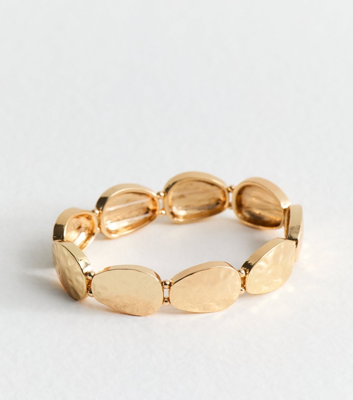New Look Gold Tone Hammered Circle Bracelet New Look - 3