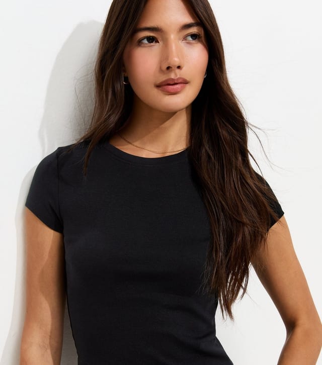 New Look Women's Black Short Sleeve Baby Tee New Look - 2