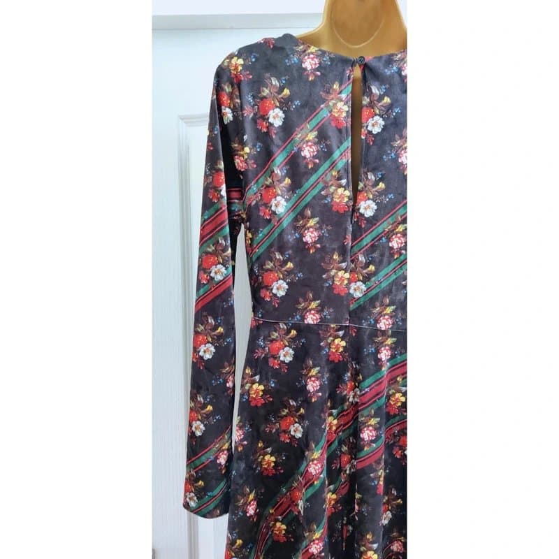 Studio by Preen Studio by Preen Black Velvet Floral Asymmetric Midi Dress Long Sleeves Size 14