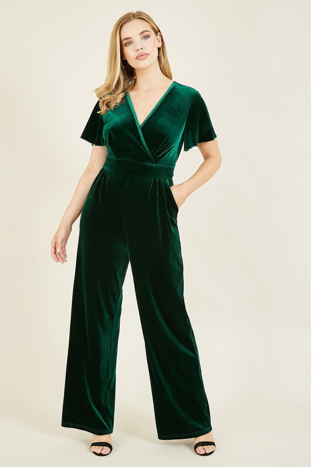 Yumi Yumi Women's Green Angel Sleeve Velvet Jumpsuit