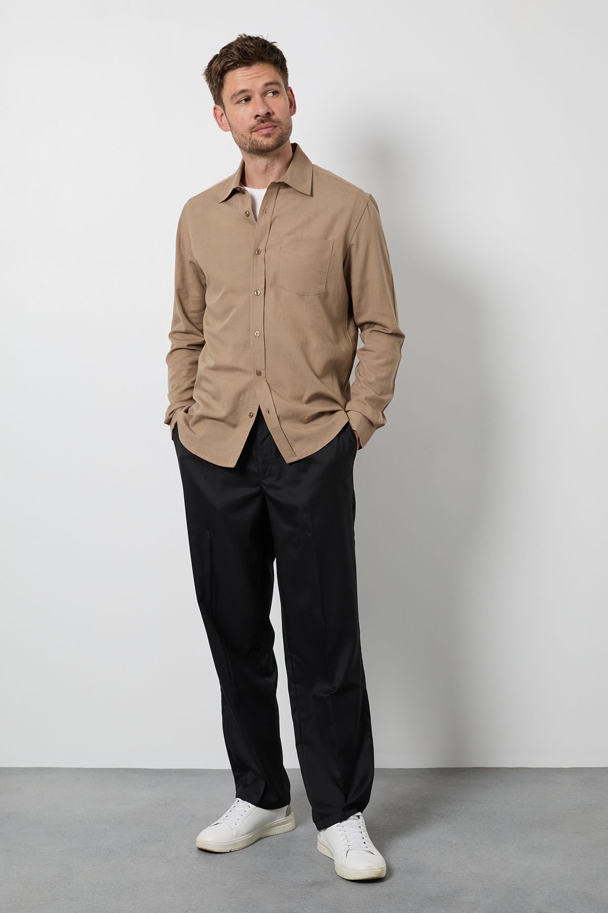 Burton Burton Men's Taupe Long Sleeve Linen Shirt - 4