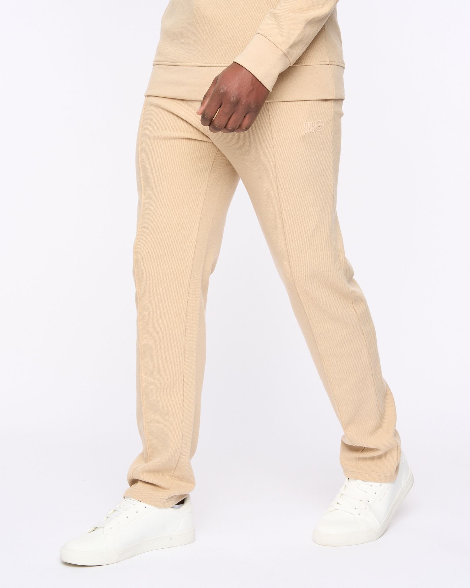Duck&Cover Duck&Cover Hannings Men's Hanning Straight-Leg Joggers with Pintuck Detail in Stone - 4