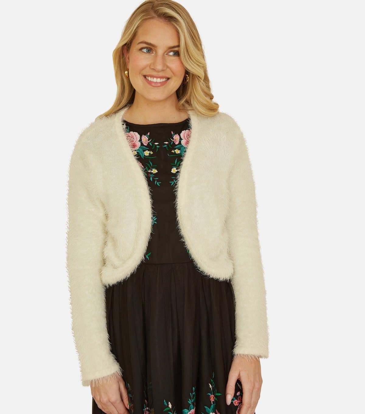 Yumi Women's Ivory Bolero Yumi New Look