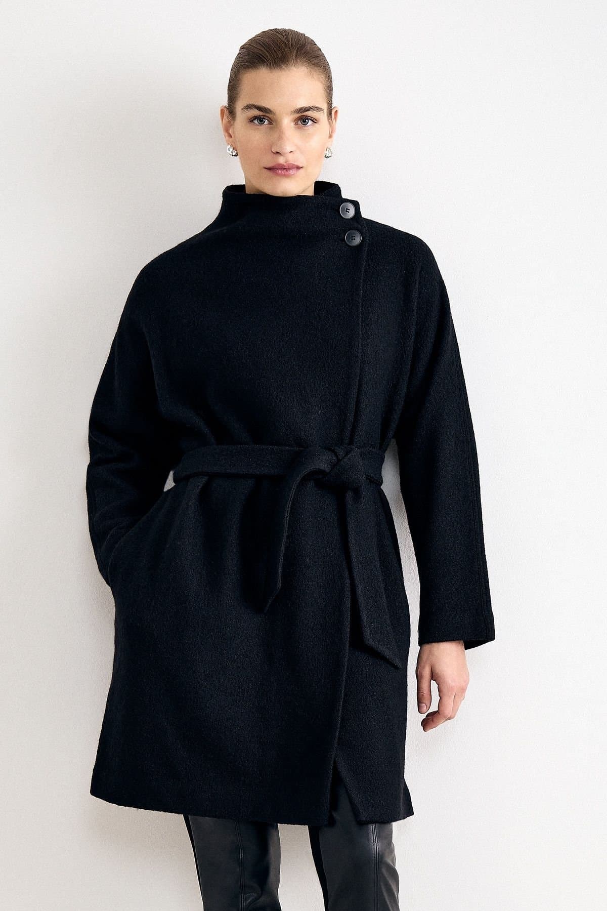 Phase Eight Phase Eight Women's Jennifer Knit Coat in Black