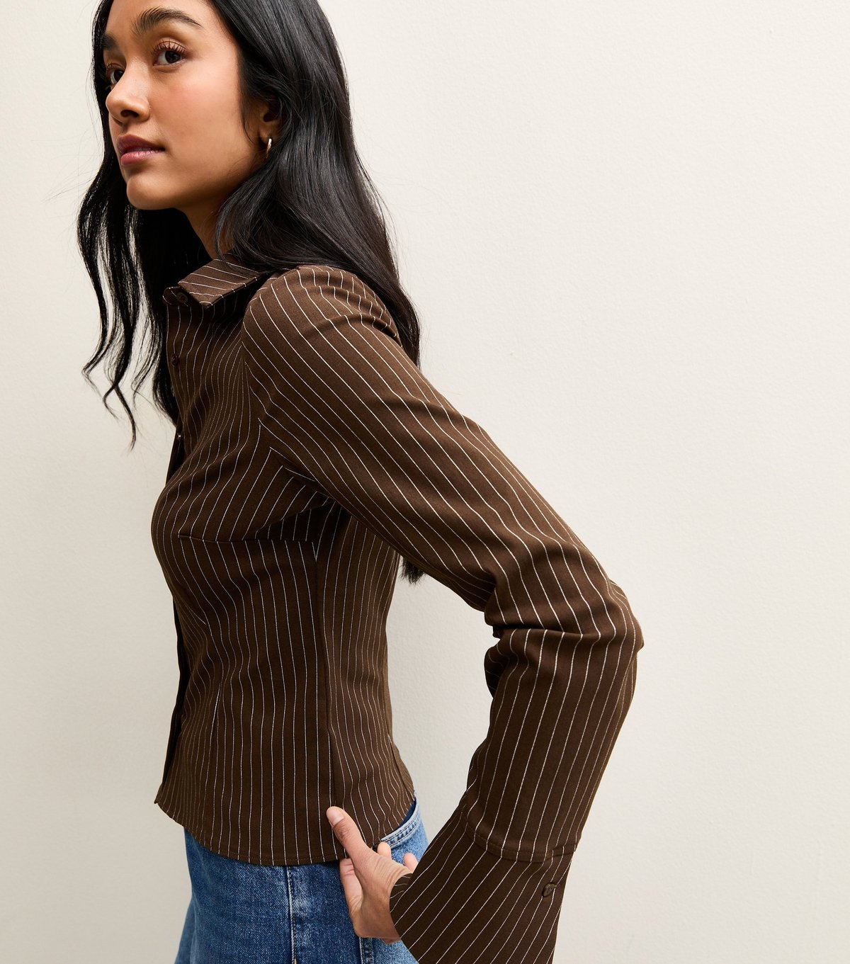 New Look Women's Brown Pinstriped Fitted Long Sleeve Shirt New Look - 2