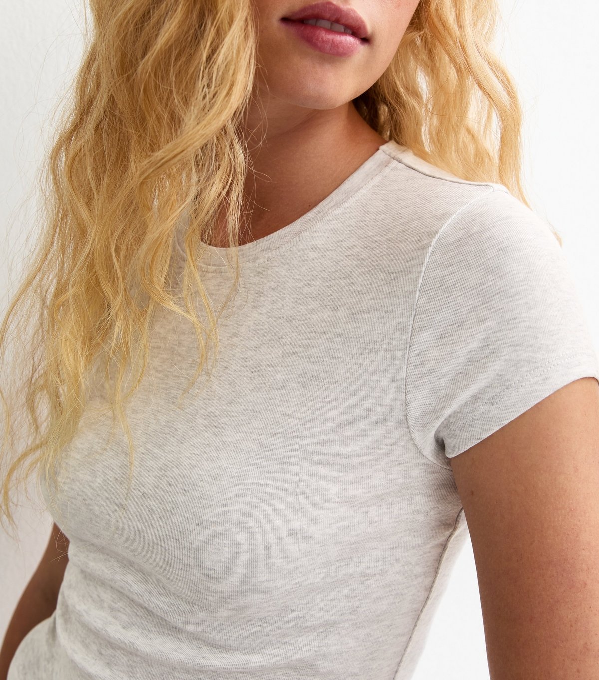 New Look Women's Grey Short Sleeve Baby Tee New Look - 2