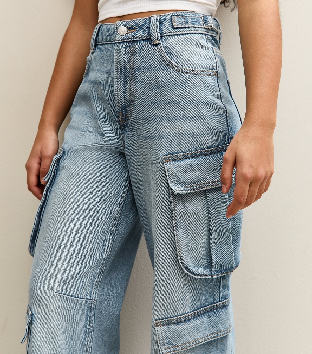 New Look Girls' Mid Blue Cargo Pocket Wide Leg Jeans New Look - 4