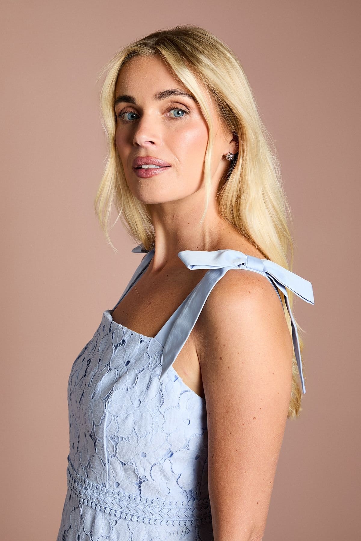 Coast Coast Women's Petite Bow Shoulder Floral Lace Midi Dress in Light Blue - 4