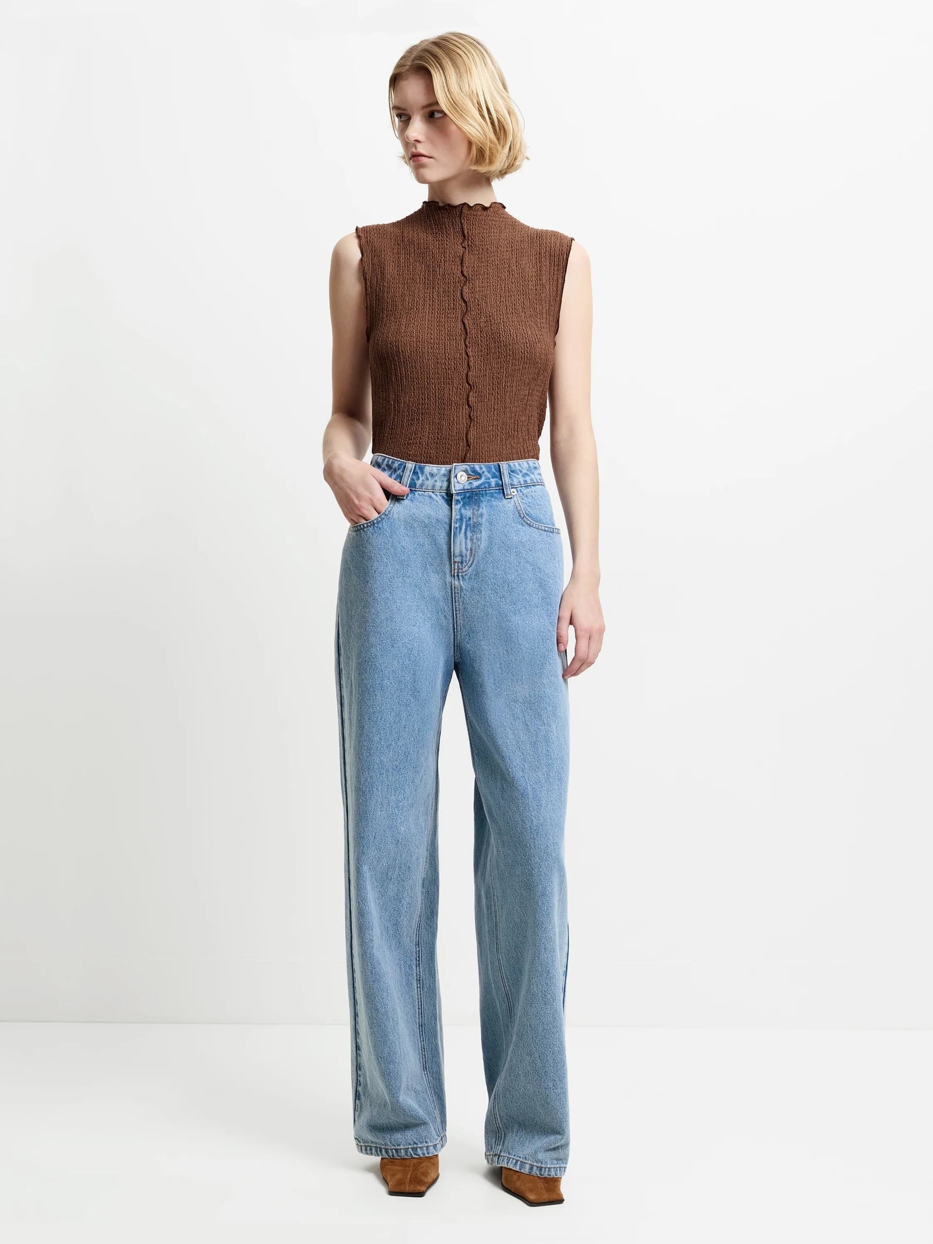 French Connection Dallas Denim Boyfriend Jeans Vintage Wash Light Blue