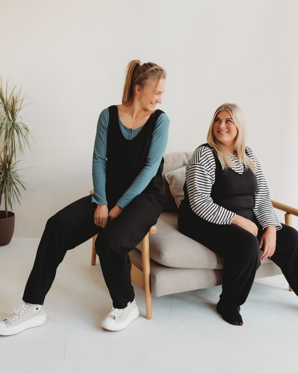 Turtledove London Turtledove London Women's Jilly Black Jumpsuit - 4