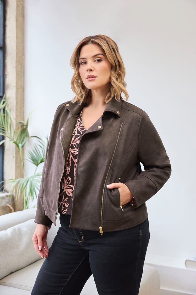 Evans Evans Women's Faux Suede Biker Jacket in Chocolate - 3