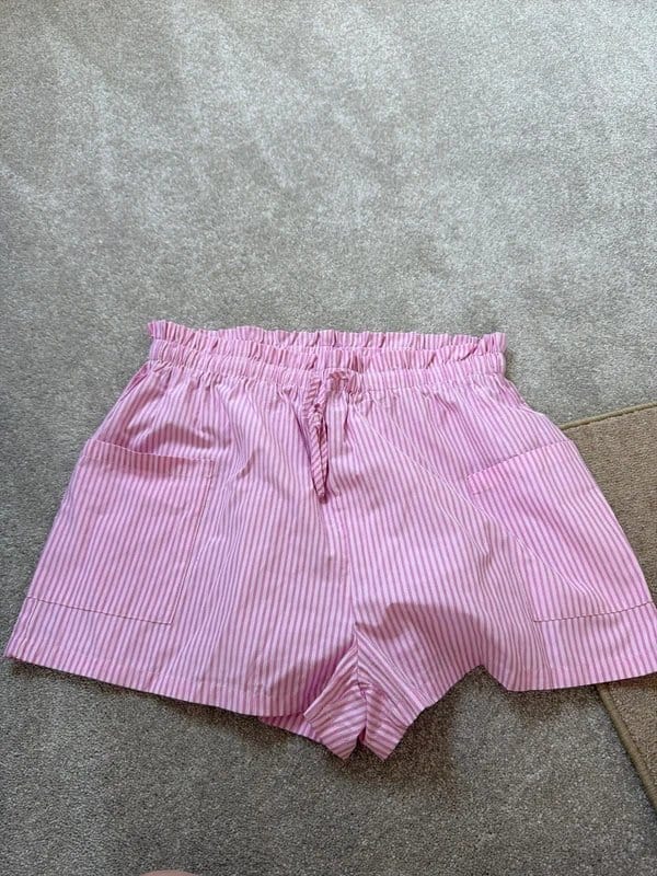 Boohoo pink striped shorts - 1