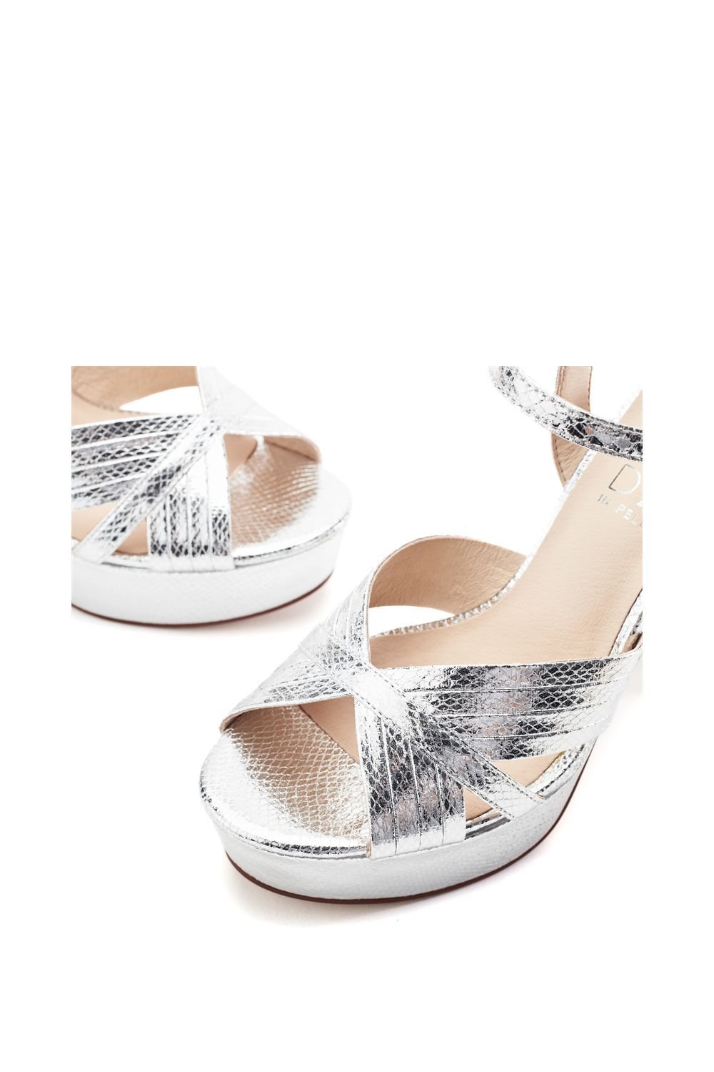 Moda In Pelle Moda In Pelle Women's 'Mardonia' Porvair Heeled Sandals in Silver - 3
