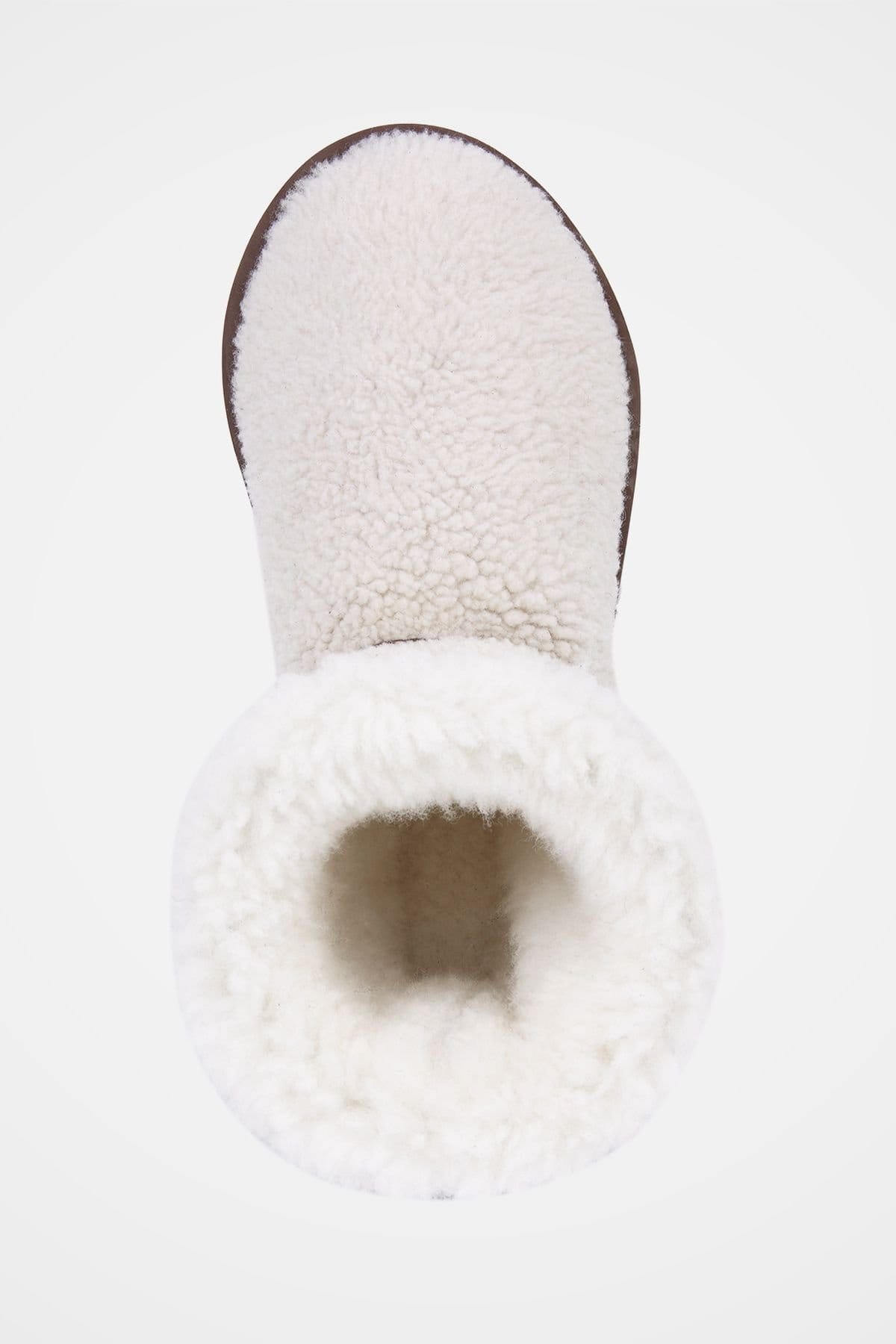 Celtic & Co Celtic & Co Women's Teddy Sheepskin Shortie Boots in Off-White - 4