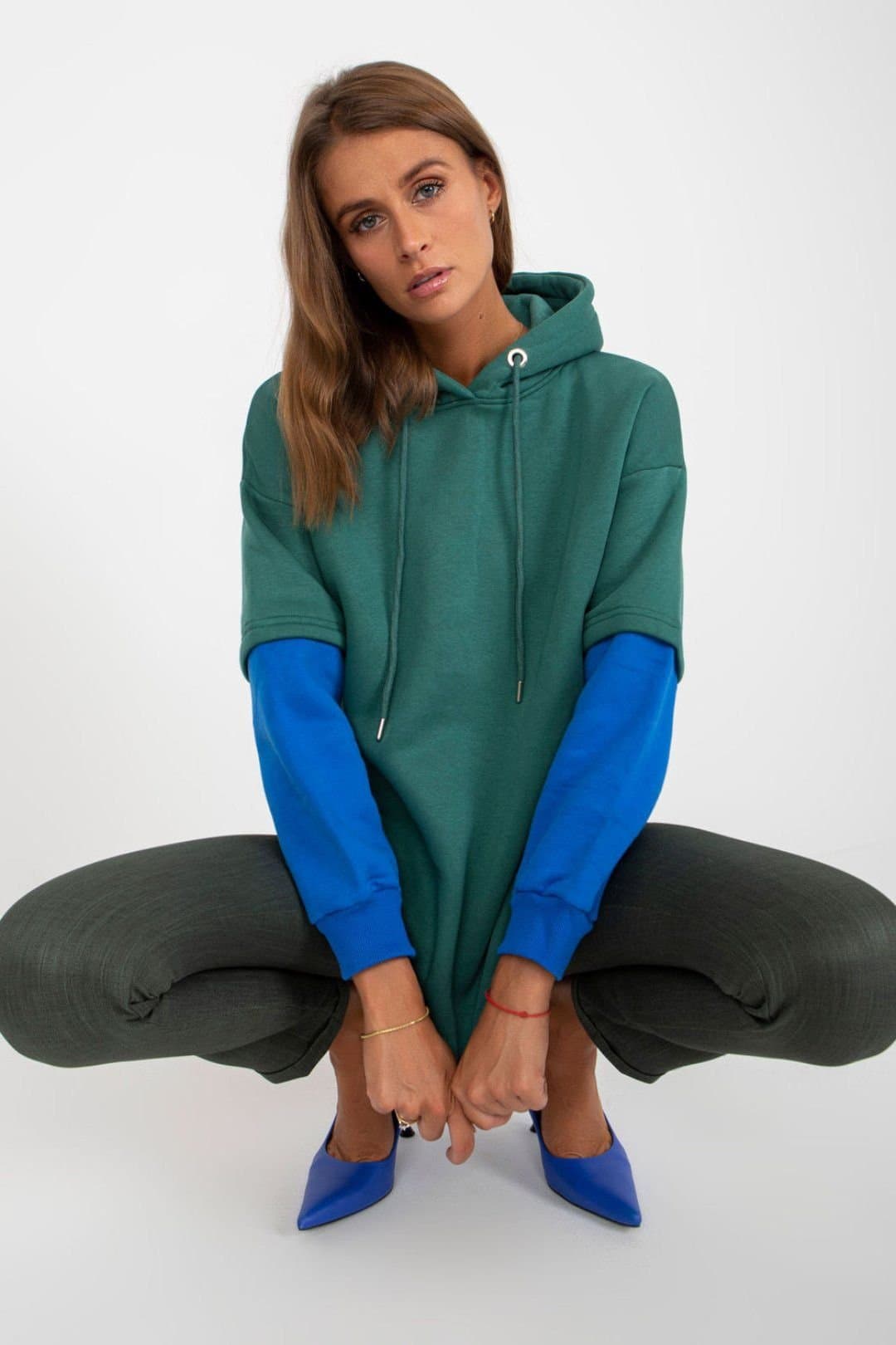 Love Lace Love Lace Women's Extended Cut Hooded Long Sleeve Sweatshirt in Green